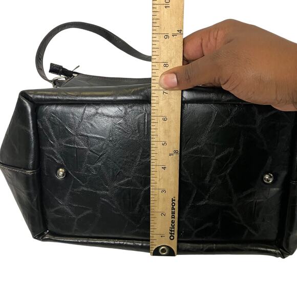 Coral Ridge Women's Black Western Shoulder Bag - Picture 9 of 9